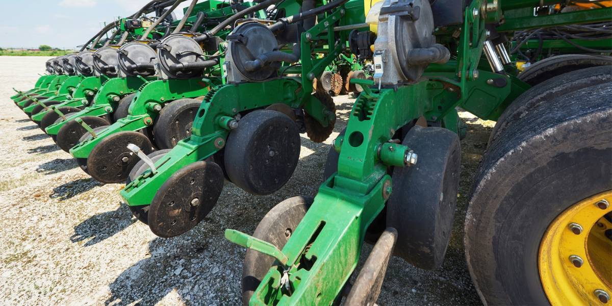 5 Cuidados Essenciais para Aumentar a Vida Útil de Implementos Agrícolas