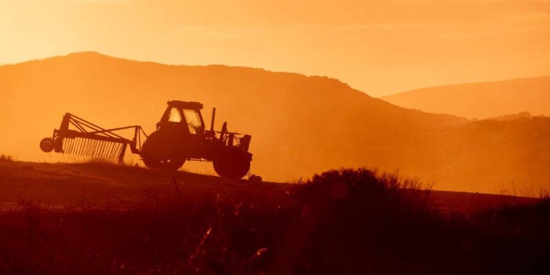 As Máquinas Agrícolas Mais Utilizadas na Região e Seus Principais Desafios